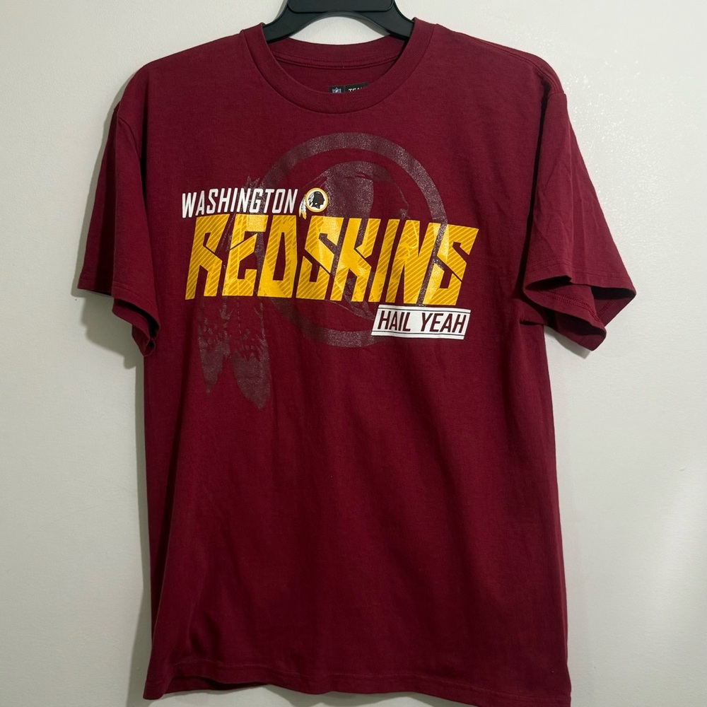 Washington Redskins NFL Team Apparel “Hail Yeah” Schedule T-Shirt Large 2013